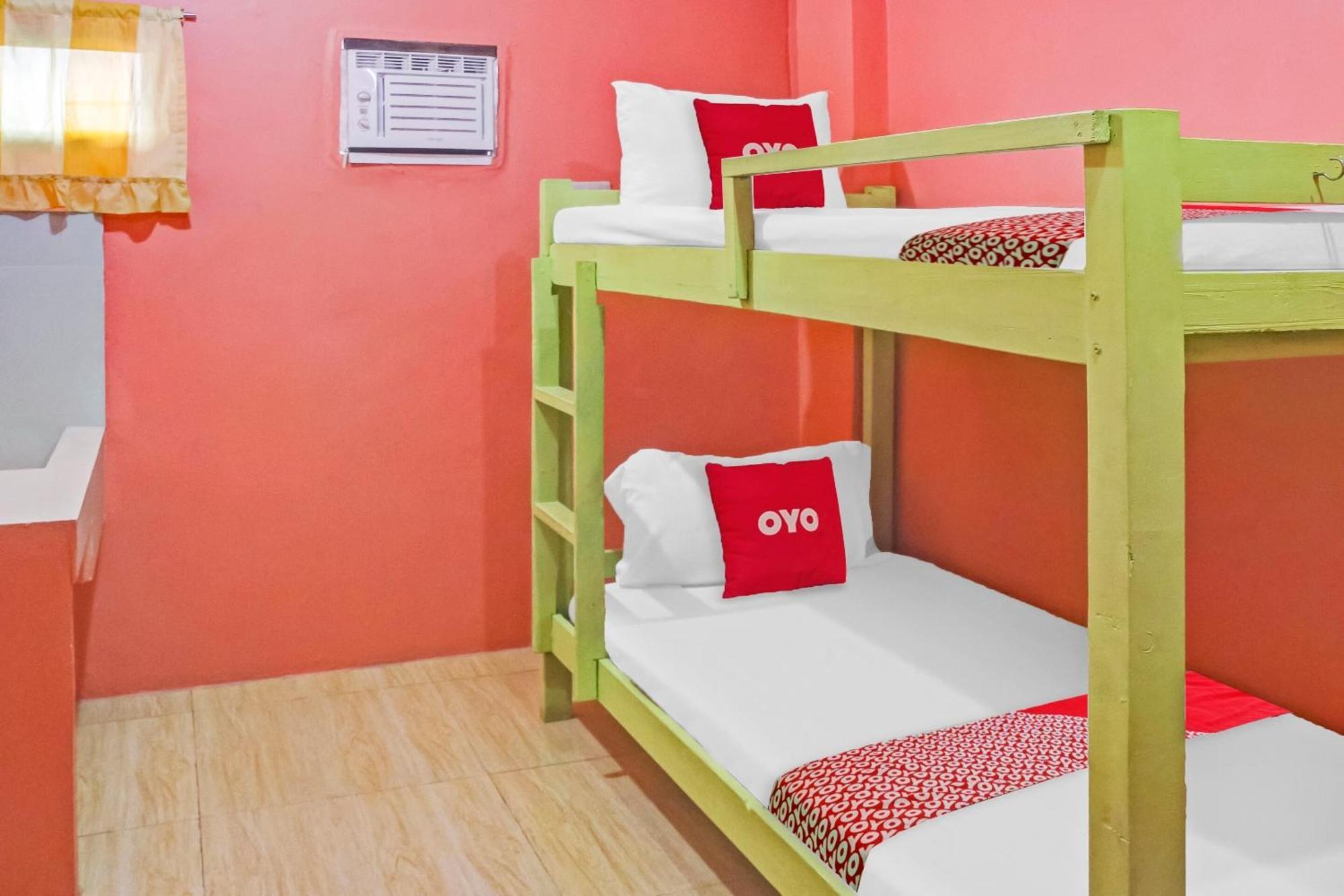 Solanos Transient House Hotell Pasay Exteriör bild