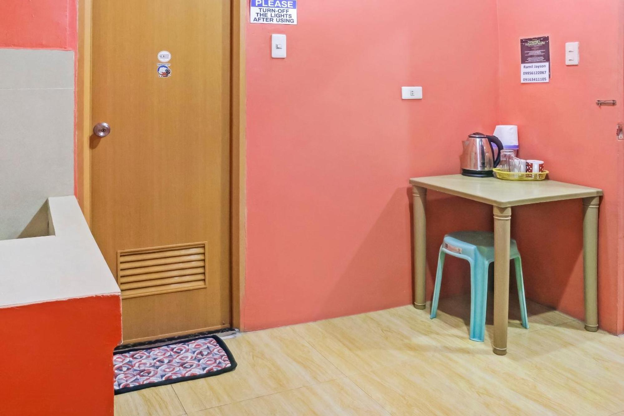 Solanos Transient House Hotell Pasay Exteriör bild