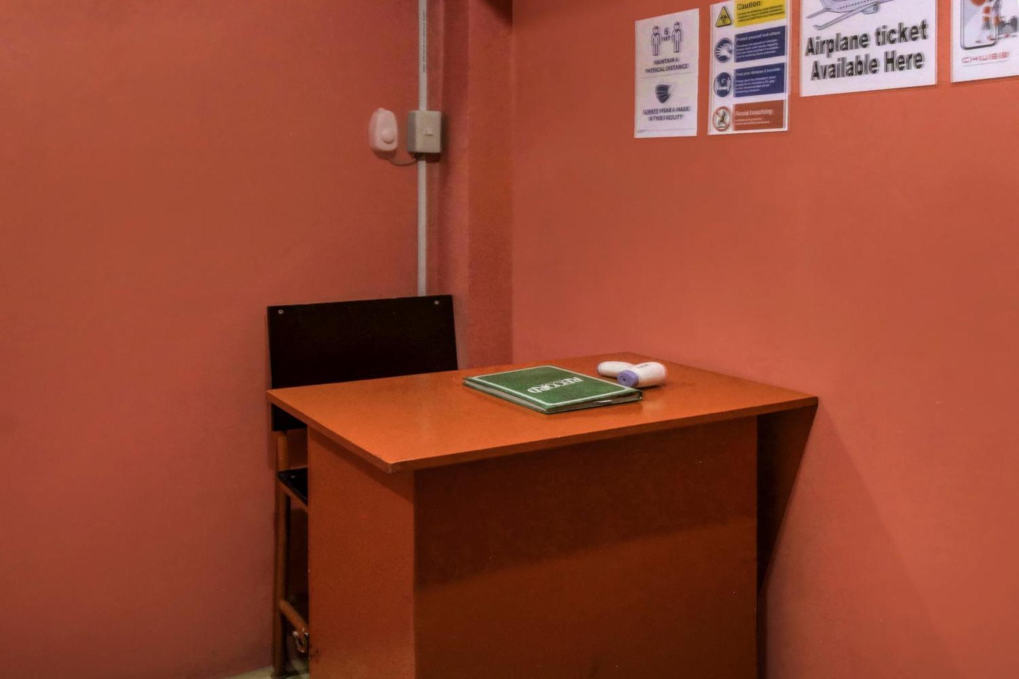 Solanos Transient House Hotell Pasay Exteriör bild