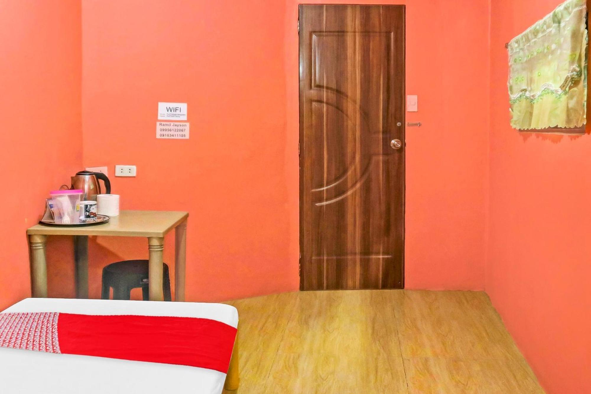Solanos Transient House Hotell Pasay Exteriör bild